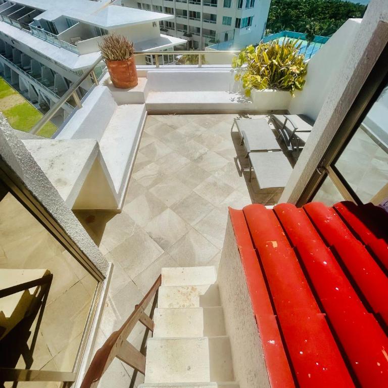 Solymar Cancún beachfront condos - King Studio - 10