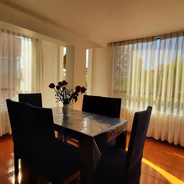 DEPARTAMENTO CÉNTRICO , CÓMODO Y ECONÓMICO EN CUSCO - Apartamento de 3 dormitorios - 1