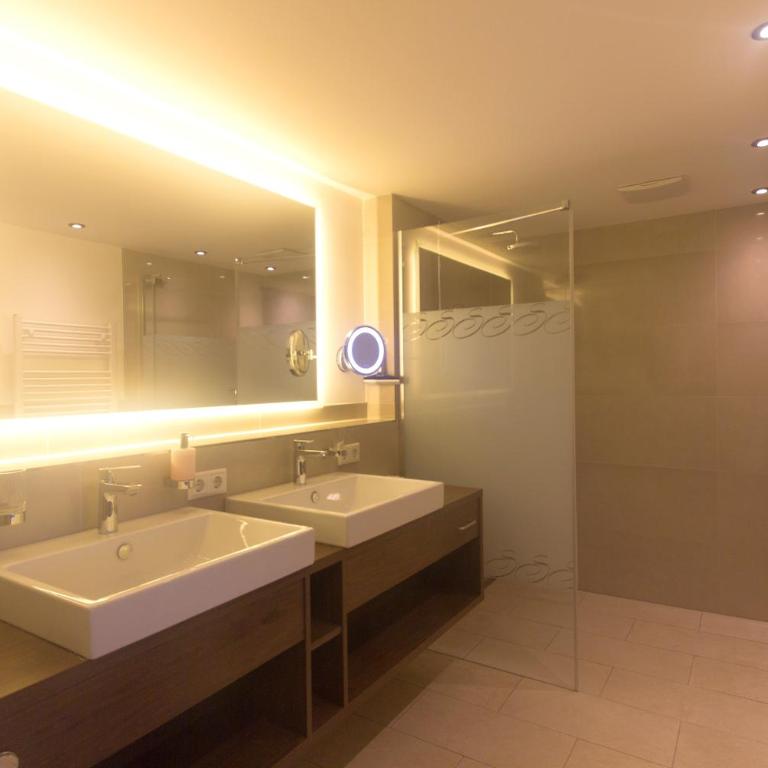 Hotel Stadler am Attersee - Superior Doppelzimmer - 3