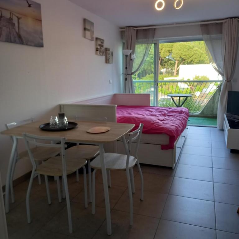 Les Appartements De Lina - Studio West City - Self Check-In - One-Bedroom Apartment - 6
