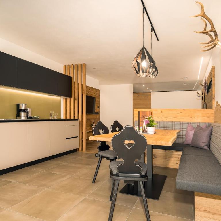 Apartments Baumann Living - Apartment mit 2 Schlafzimmern - 3