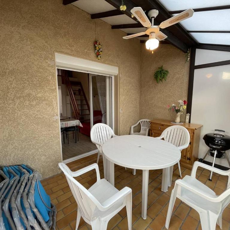 Villa Climatisée 3 Faces, 5-6 Pers, Garage, Proche Plage, Saint-Cyprien - FR-1-106-28 - Villa - 5