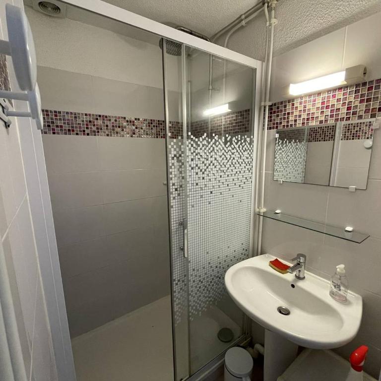 Villa Climatisée 3 Faces, 5-6 Pers, Garage, Proche Plage, Saint-Cyprien - FR-1-106-28 - Villa - 10