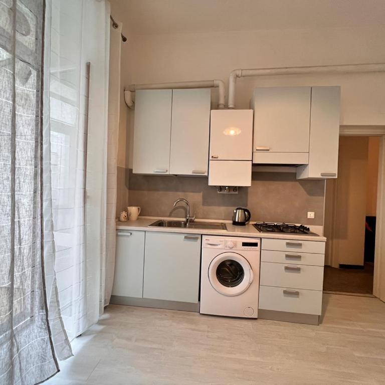 Savona Casa Vacanze vicino Mare 3 minuti WIFI - Appartamento con 1 Camera da Letto - 7