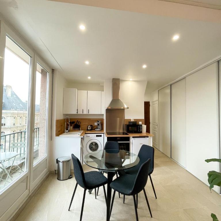 Hyper Centre, Ascenseur, Balcon, emplacement & vue incroyable, spacieux - Appartement 1 Chambre - 5