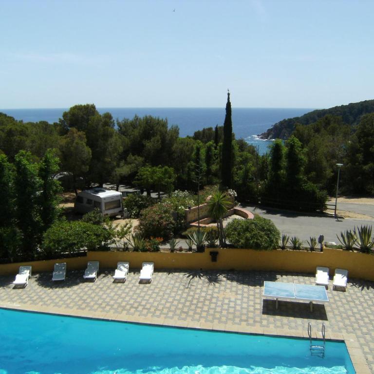 Apartamentos Cala Llevado - Apartamento con vistas a la piscina - 4