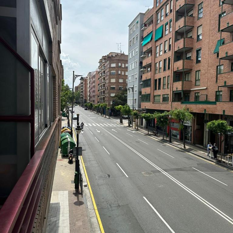 Apartamento a 10 minutos de la Calle Laurel - Apartamento de 3 dormitorios - 19
