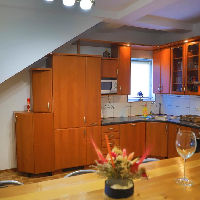 APARTMAN NAAJ - Two-Bedroom Apartment - 22