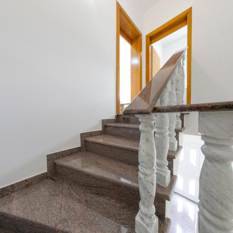 APARTMAN NAAJ - Two-Bedroom Apartment - 31