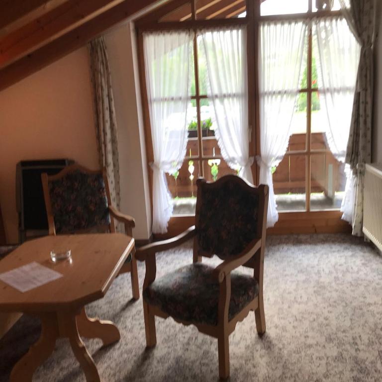 Gästehaus Schwarzlofer - Classic Vierbettzimmer - 6