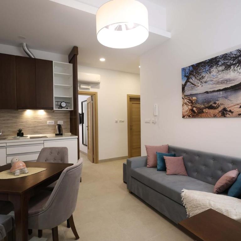 Bellezza Resort & SPA - Apartment with Balcony and Partial Sea View (2+2) - 4