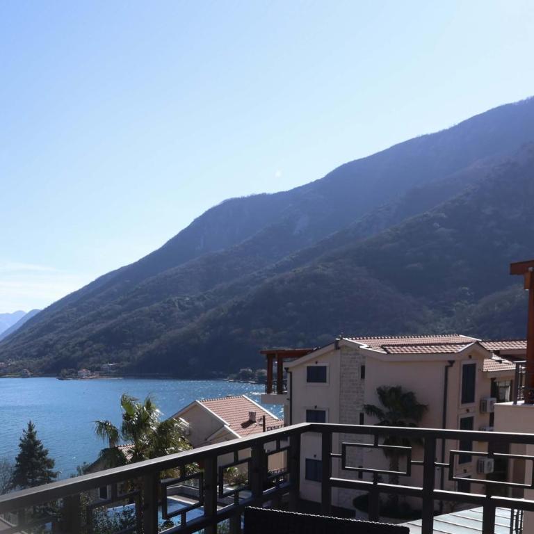 Bellezza Resort & SPA - One Bedroom Apartment with Balcony and Sea View (2+2) - 5