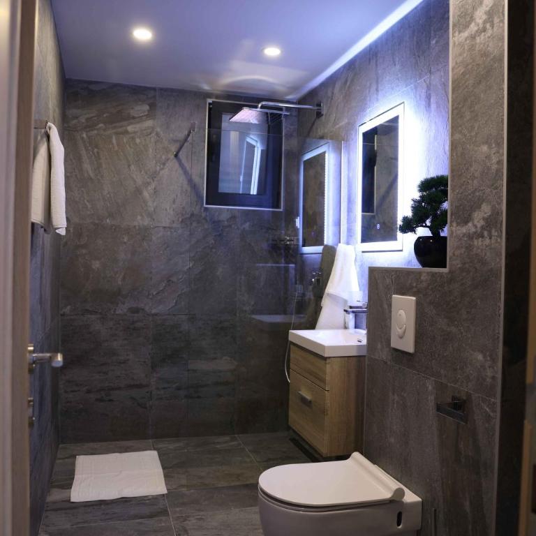 Bellezza Resort & SPA - Deluxe Two Bedroom Apartment with Balcony and Sea View (4+1) - 3