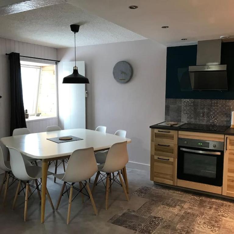 Appartement spacieux au cœur du massif du Sancy - Apartment mit 2 Schlafzimmern - 4