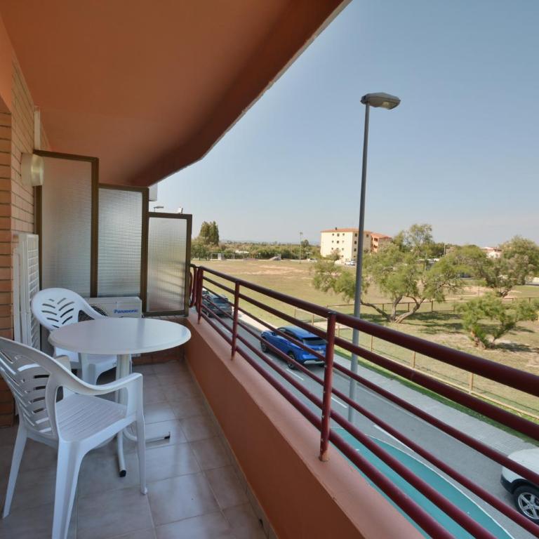 Alojamientos familiares Sa Gavina Estartit, Principal - One-Bedroom Apartment City View (2) - 1