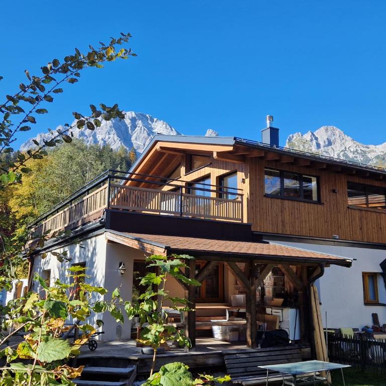 AlpinCreek - Chalet - 1