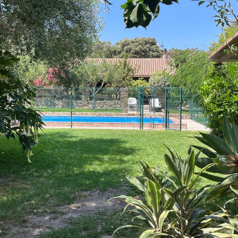 Chalet Valdevaqueros - Gran piscina y 5 min playa - Casa de 2 dormitorios - 3