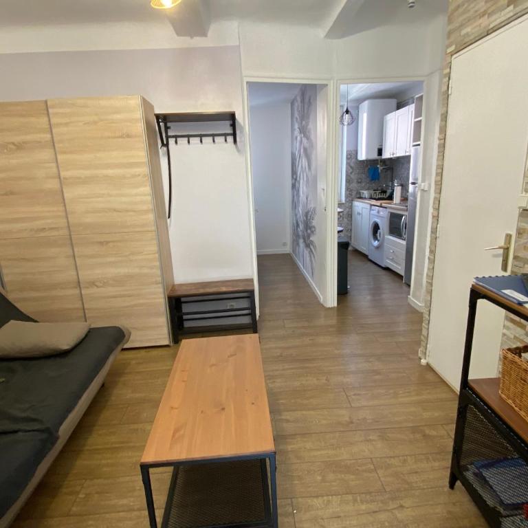 DOUCEUR BANDOLAISE - Appartamento con 2 Camere da Letto - 13