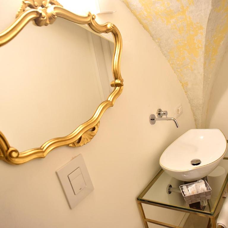 B&B Tre Principi - Camera Quadrupla su 2 Livelli - 14