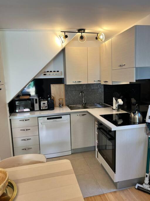 Appartement Centre ville Menton - Appartement 1 Chambre - 8