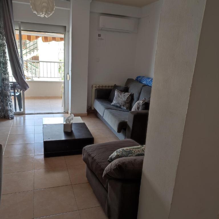 Apartamento en la zona Turística de Salou - Two-Bedroom Apartment - 10