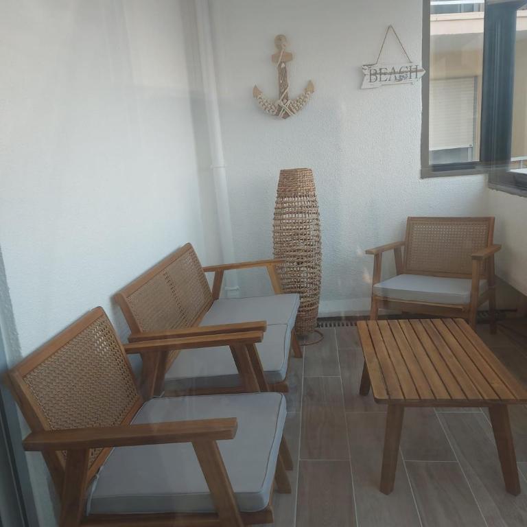 T2 4 pers, rénové en bord de plage , clim et parking classé 2 étoiles - Apartment mit 1 Schlafzimmer - 3