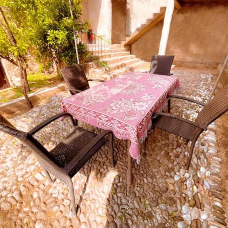 Balkan House - Two-Bedroom Apartment - 11