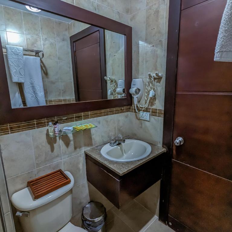 Hotel Charlotte Suite 26 - Habitación Doble - 11