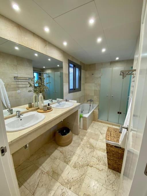 Exclusiva Villa Lujo con piscina privada by Chiclana Dreams - Villa - 25