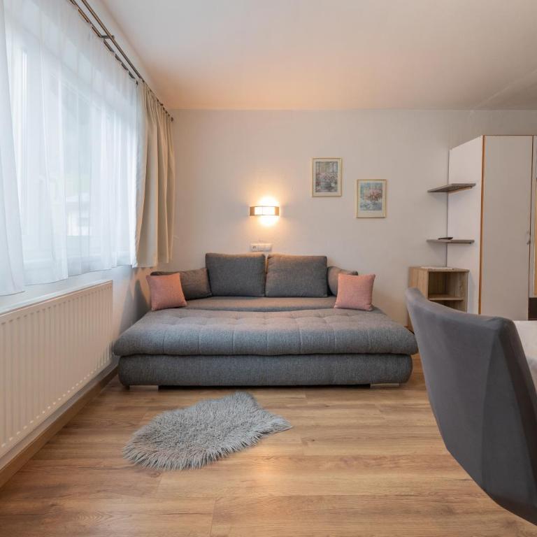 Pension Steinadler - Apartment mit Blick auf die Berge - 3