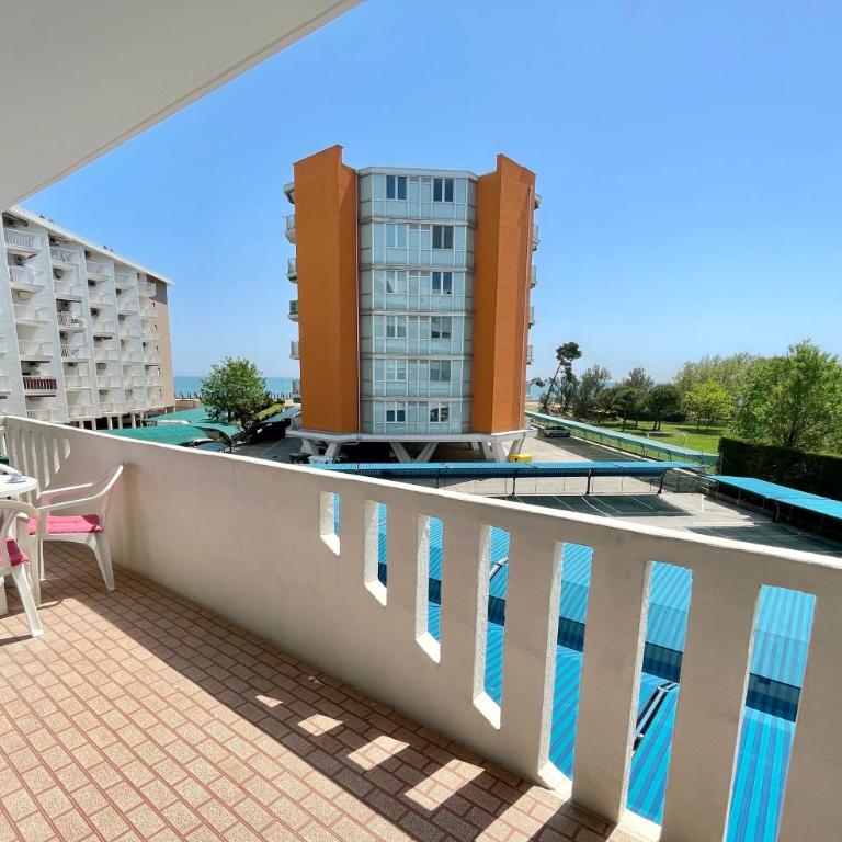 Spacious apartment just 200m from the sea - Appartamento - 7