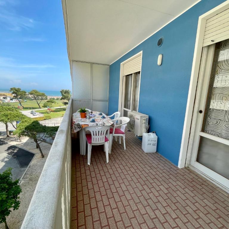 Colorful flat by the beach - Appartamento - 1