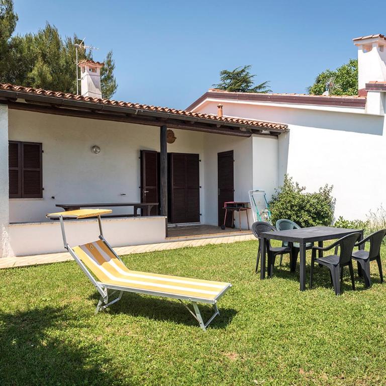 N084 - Numana, villa quadrilocale con meraviglioso giardino - Appartamento - 1