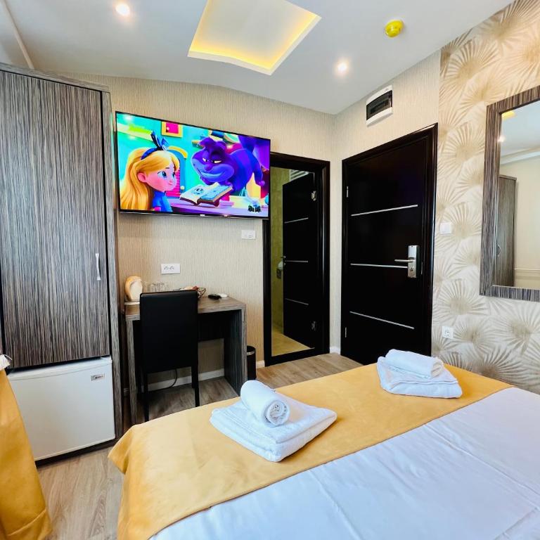 Side One Design Hotel Garni - Economy Dvokrevetna Soba sa Bračnim Krevetom - 4