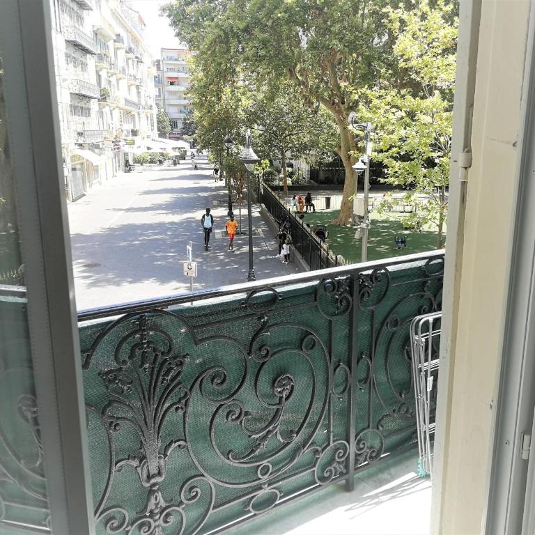 Appartement 110m2 Nice plein centre - Appartement - 14
