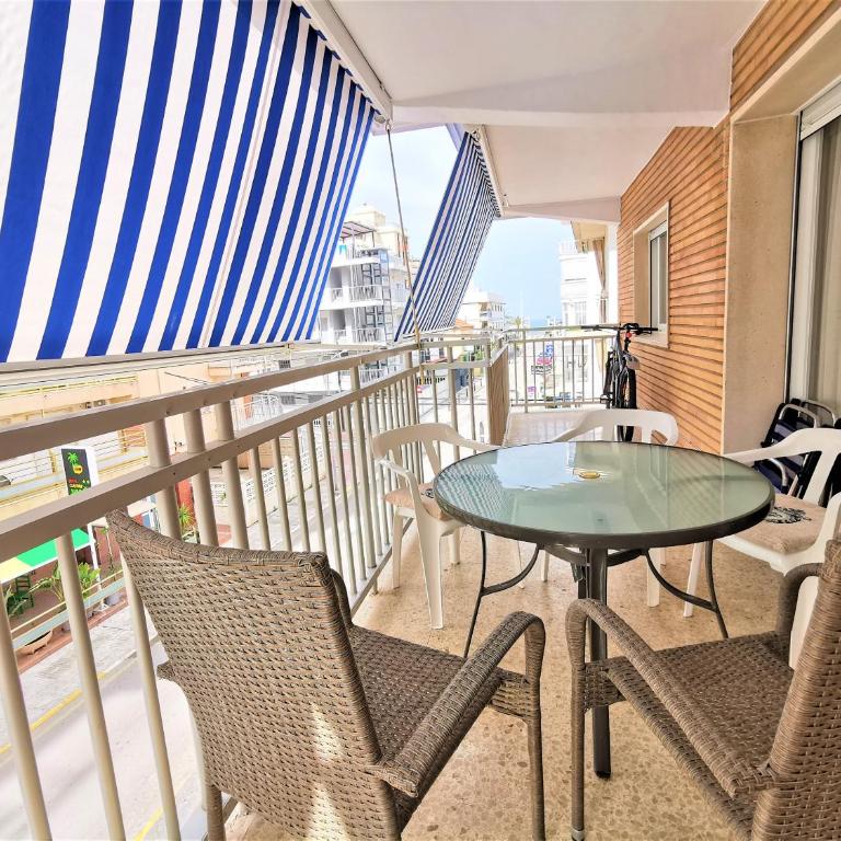 Apartamento Sabor del Mar solo Familias - Apartamento de 3 dormitorios - 23