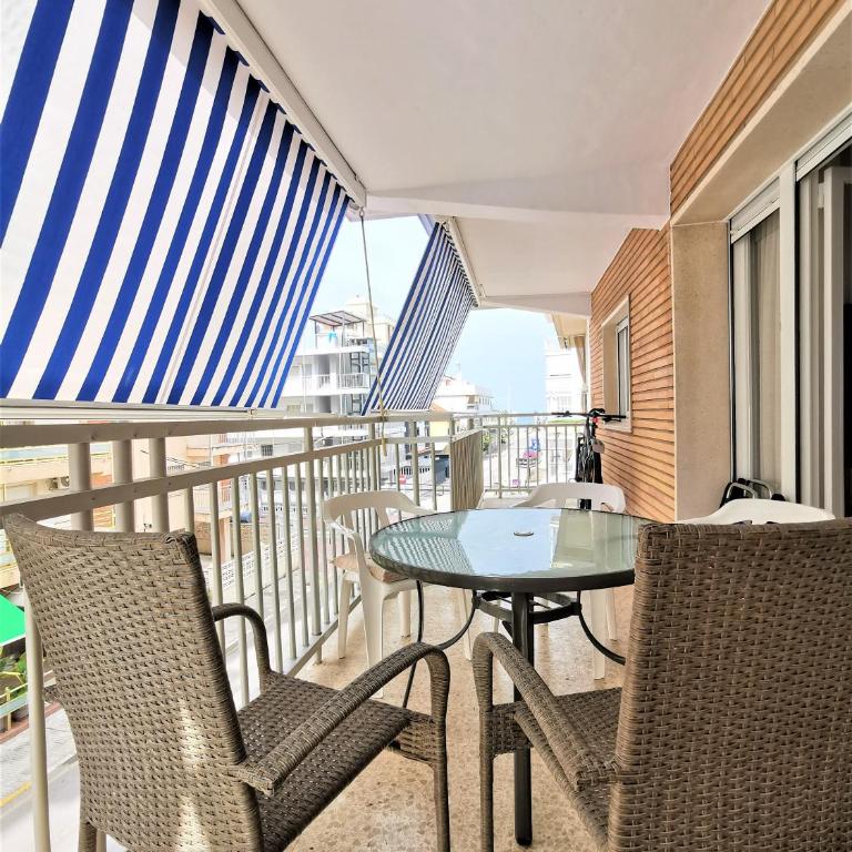 Apartamento Sabor del Mar solo Familias - Apartamento de 3 dormitorios - 24