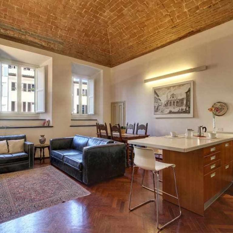 Salvemini Elegant Close To Piazza Santa Croce - Two-Bedroom Apartment - 1
