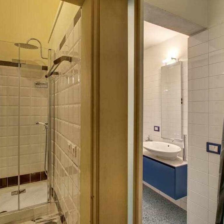 Salvemini Elegant Close To Piazza Santa Croce - Two-Bedroom Apartment - 19