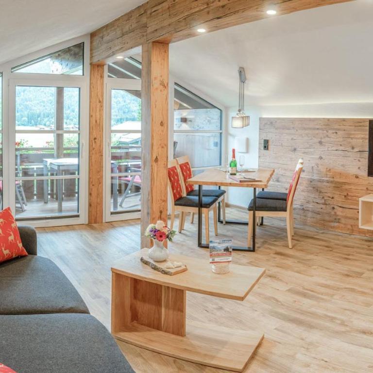 Landhaus Dodel - Apartment mit Balkon - 9