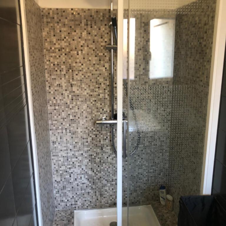 Bel appartement proche chateau Laurens - Appartement 2 Chambres - 10