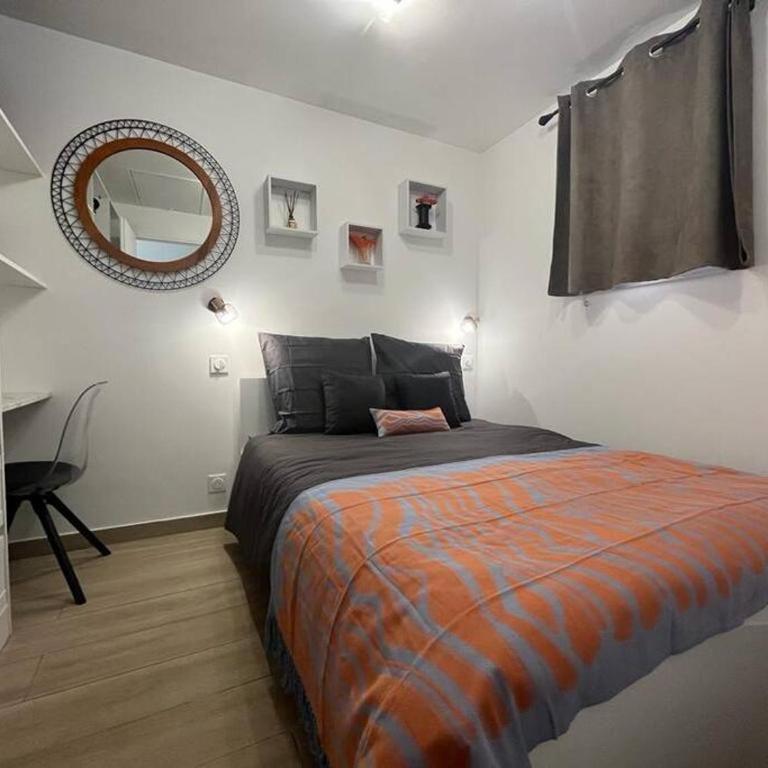 Appartement 4 personnes Antibes Mer, Piscine, Parking, Tennis, Wifi - One-Bedroom Apartment - 5