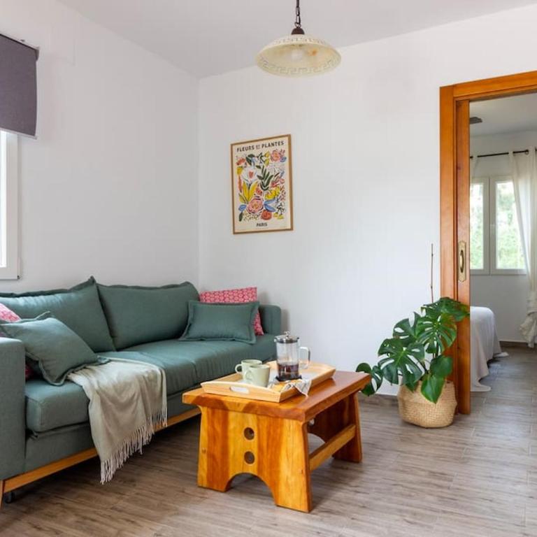 House with swimming pool and amazing sea and mountain views in Montgó, Denia - Casa con 1 dormitorio - 12