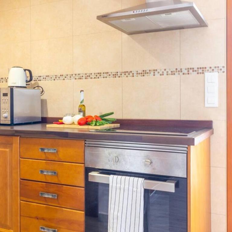 House with swimming pool and amazing sea and mountain views in Montgó, Denia - Casa con 1 dormitorio - 17