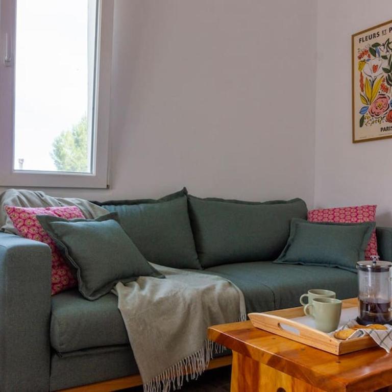 House with swimming pool and amazing sea and mountain views in Montgó, Denia - Casa con 1 dormitorio - 14