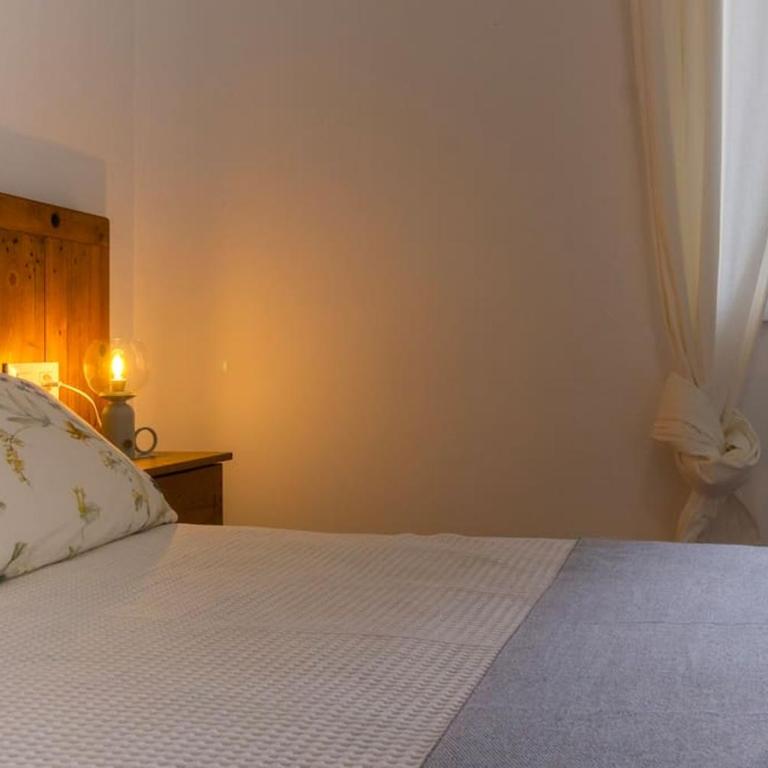 House with swimming pool and amazing sea and mountain views in Montgó, Denia - Casa con 1 dormitorio - 25
