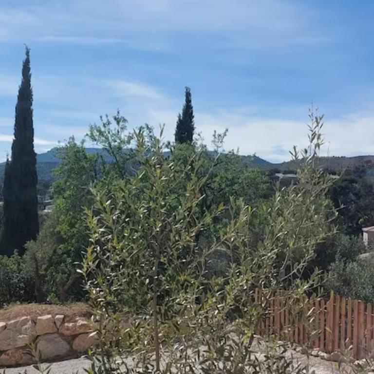 La Belle de Cassis - Two-Bedroom Villa - 14