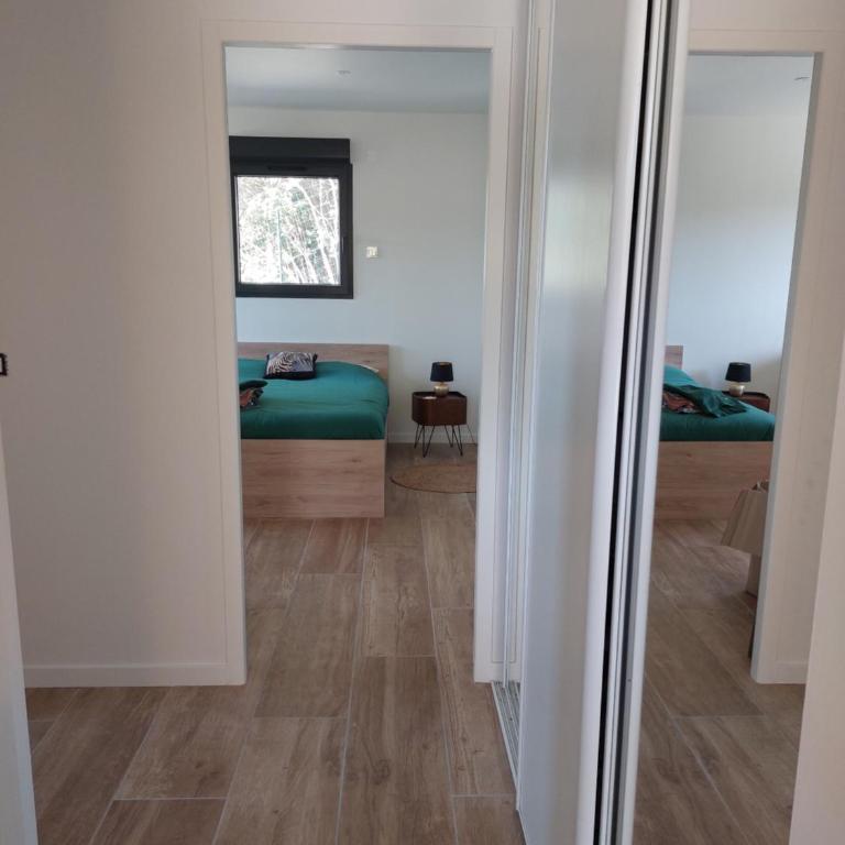 La Belle de Cassis - Two-Bedroom Villa - 21