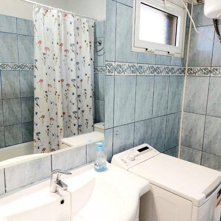 Los Geranios Apartment with Amazing Sea View Air Conditioned - One-Bedroom Apartment - 19