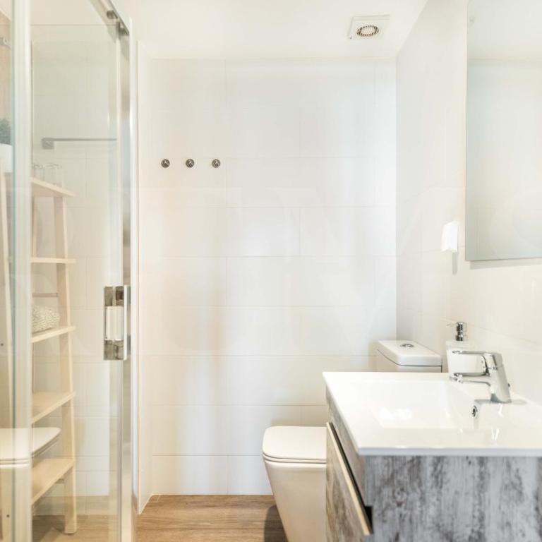 Spacious apartment next to Plaza de la Merced by REMS - Apartamento - 8